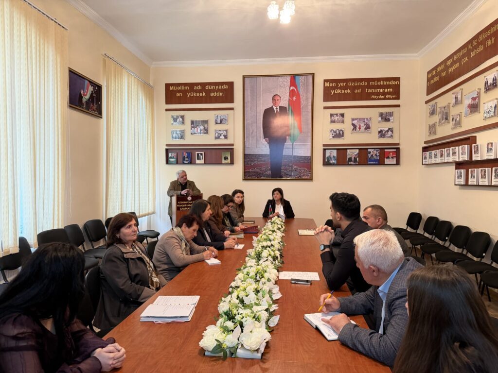 ADPU-nun Şamaxı filialında ADPU-da keçirilən “Məktəbəqədər təhsilin inkişafı və transformasiyası” mövzusunda beynəlxalq forumunda əldə olunan yeniliklər müzakirə olundu.