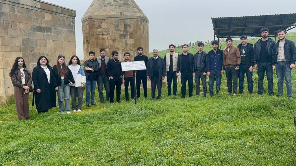 Tarixi-mədəni irsin təbliği istiqamətində tələbələr üçün maarifləndirici ekskursiya keçirilib.