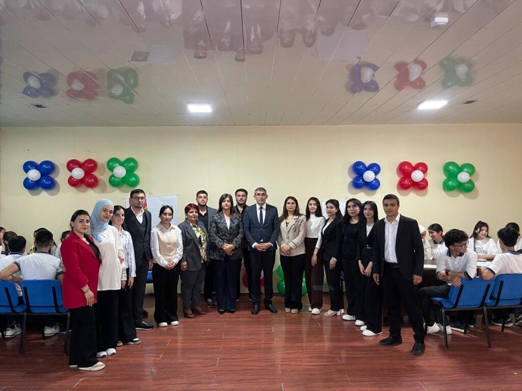 Filialın Pedaqoji təcrübədə olan tələbələri tərəfindən “Riyaziyyatın ulduzları” adlı bilik yarışı keçirilmişdir.